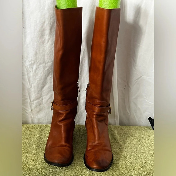 Michael Kors Hamilton Boot Riding 7M Leather Brown Tall Stacked Heel Charm Zip - Picture 2 of 9